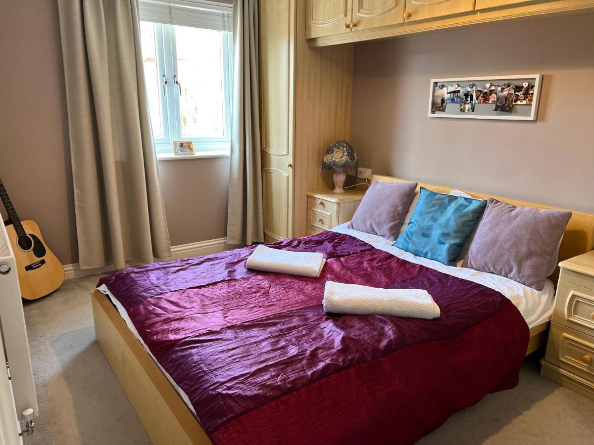 Simply Stunning 2 Bedroom Home With Parking Space Nottingham Exterior foto